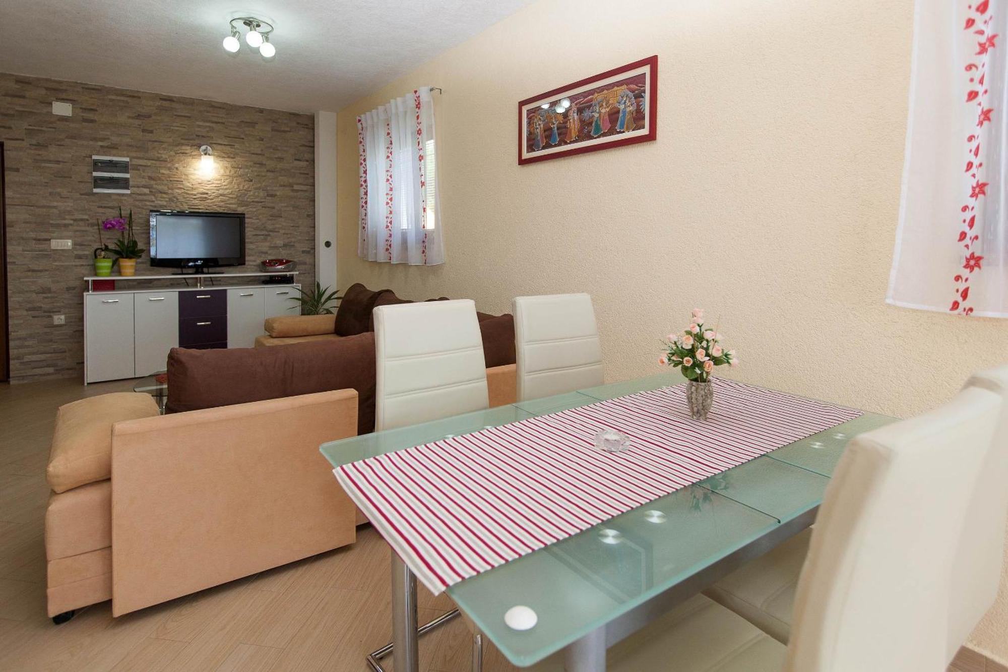 Apartments With A Parking Space Jadranovo, Crikvenica - 2377 Номер фото